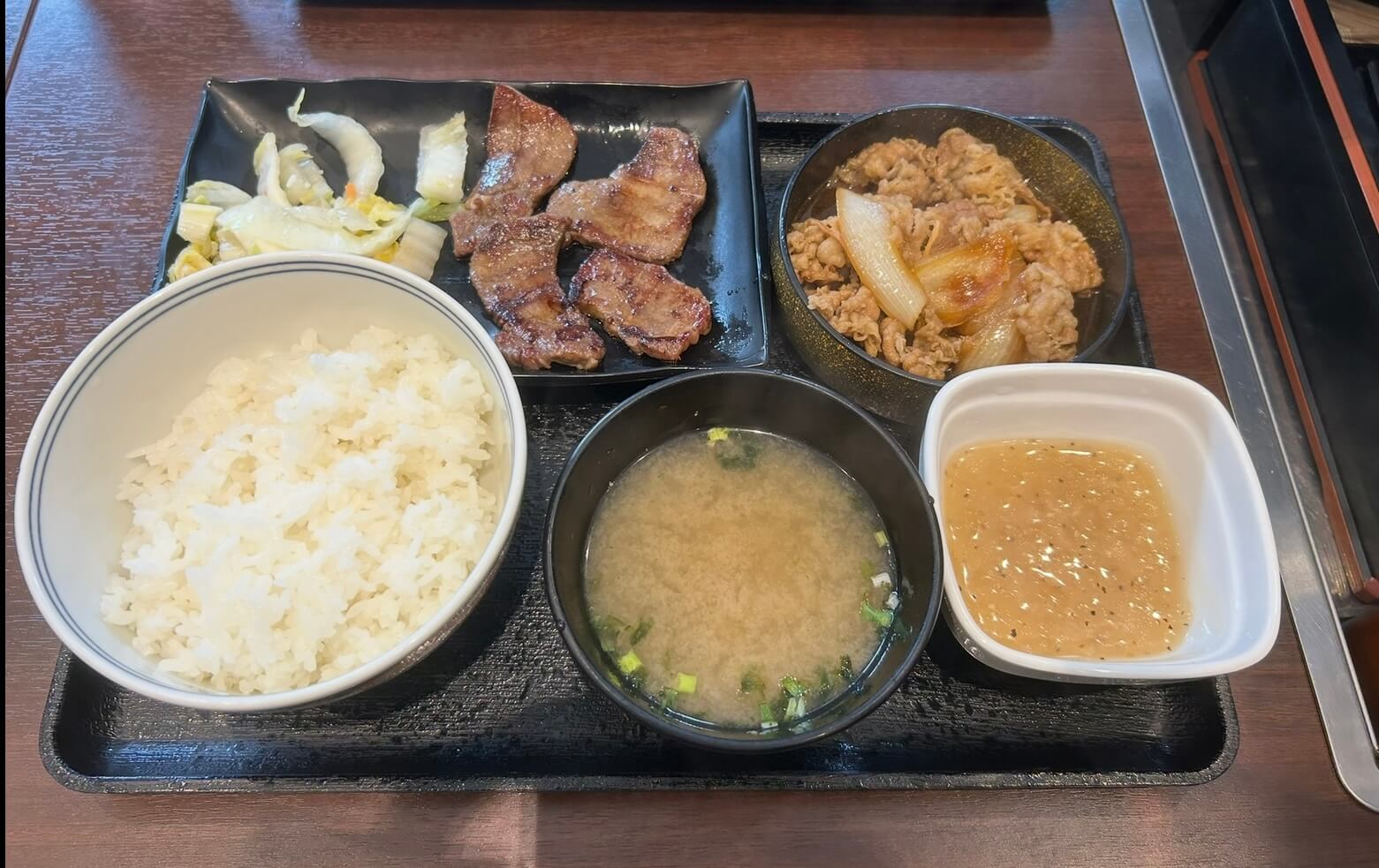 吉野家 牛 タン